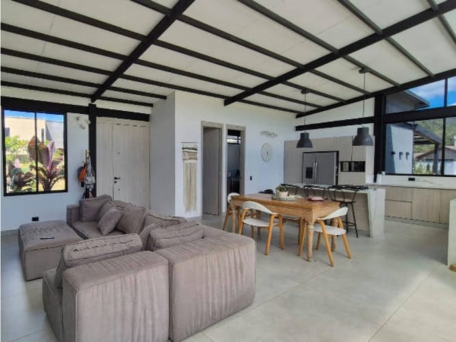 Casa de 3 alcobas en venta en Carrizales, Envigado, 260 m² · foto 8 de 24