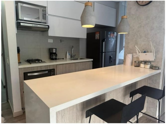 Apartamento de 2 alcobas en venta en Los Balsos, Envigado, 61 m² · foto 5 de 14