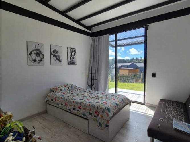 Casa de 3 alcobas en venta en Carrizales, Envigado, 260 m² · foto 18 de 24