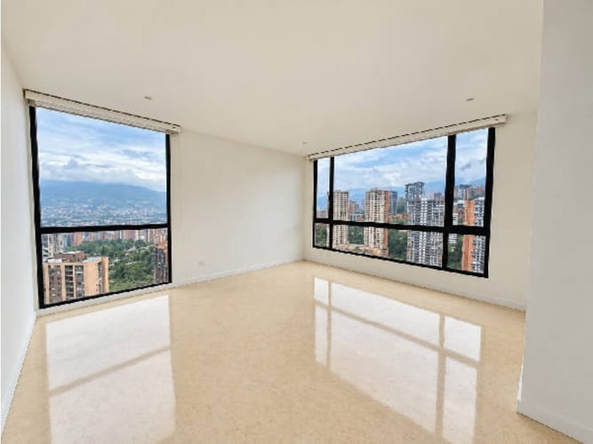Apartamento de 3 alcobas en venta en San Lucas, Medellín, 242 m² · foto 11 de 24