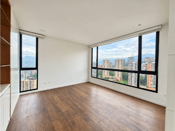 Apartamento de 3 alcobas en venta en San Lucas, Medellín, 242 m² · foto 19 de 24