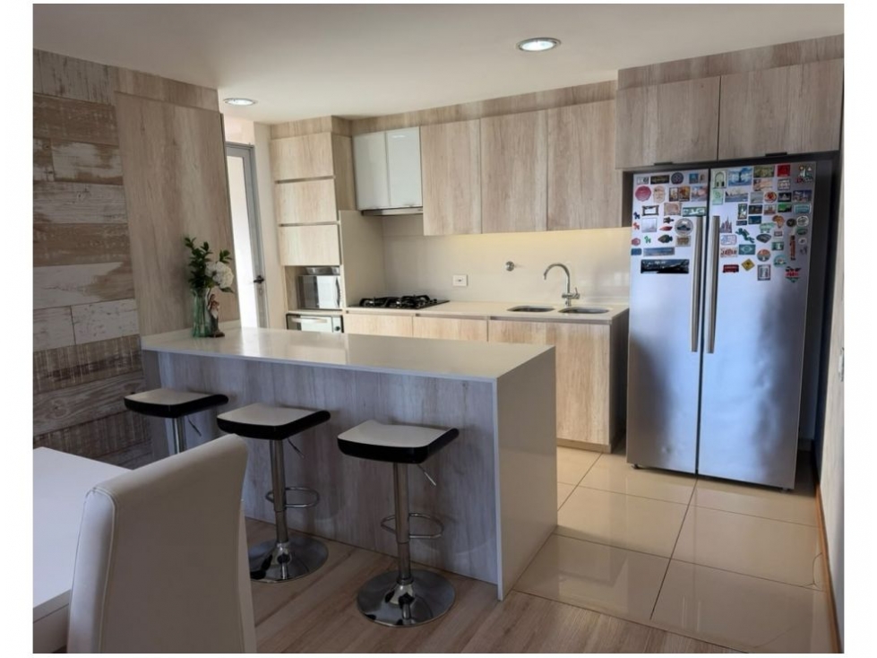 Apartamento en venta en Loma Benedictinos, Envigado · foto 3 de 14