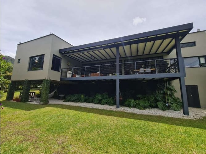 Casa de 3 alcobas en venta en Guamito, La Ceja, 300 m² · foto 12 de 16