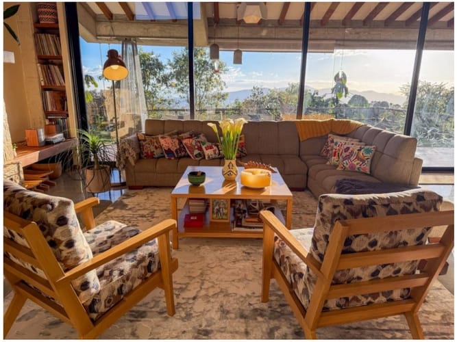 Casa de 3 alcobas en venta en Loma Del Escobero, El Retiro, 1821 m² · foto 3 de 24