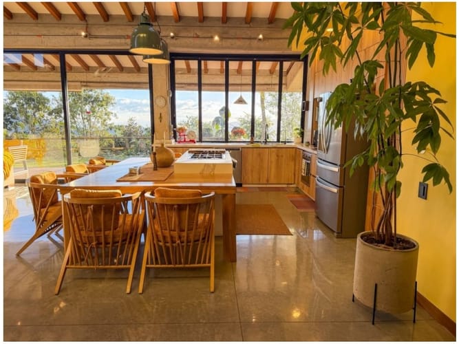 Casa de 3 alcobas en venta en Loma Del Escobero, El Retiro, 1821 m² · foto 4 de 24