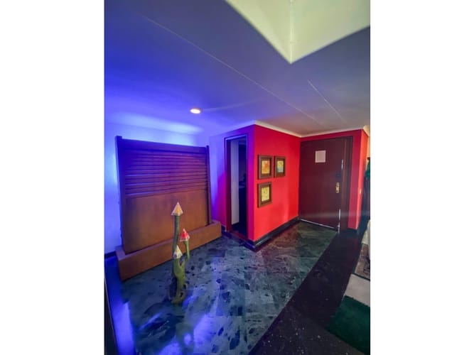 Apartamento en venta en Las Lomas No.1, Medellín · foto 7 de 19