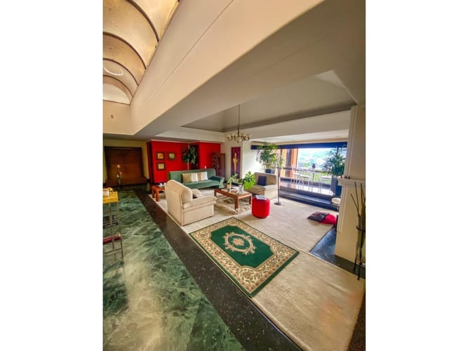 Apartamento en venta en Las Lomas No.1, Medellín · foto 8 de 19