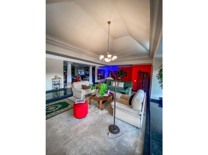 Apartamento en venta en Las Lomas No.1, Medellín · foto 10 de 19