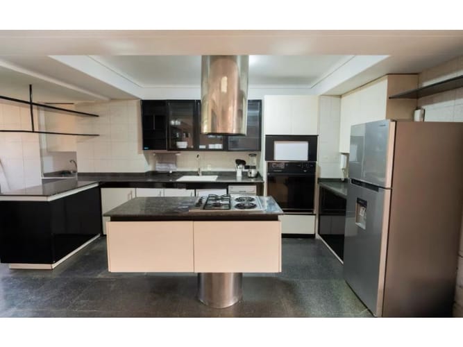 Apartamento en venta en Las Lomas No.1, Medellín · foto 13 de 19