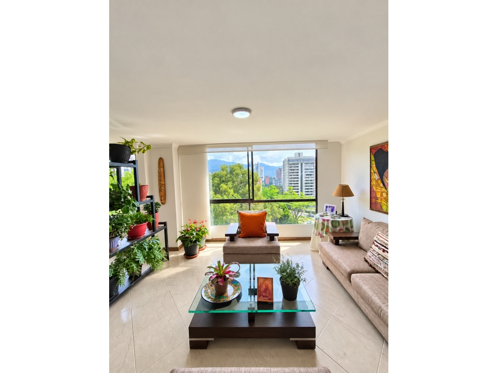 Apartamento en venta en El Poblado, Medellín · foto 16 de 22