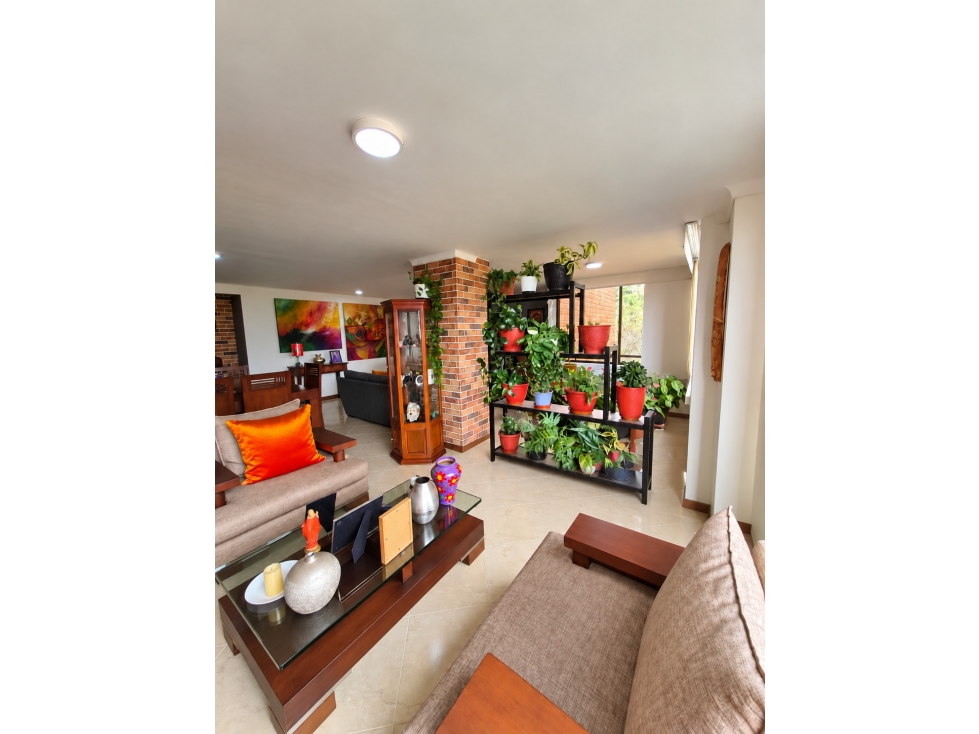 Apartamento en venta en El Poblado, Medellín · foto 18 de 22