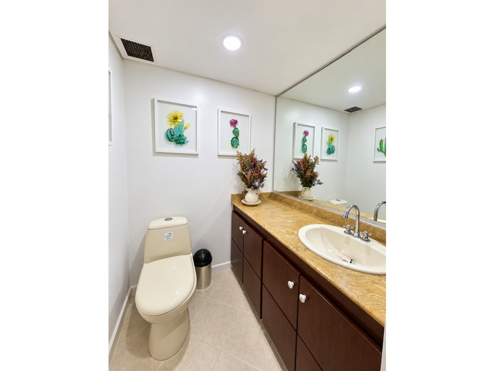 Apartamento en venta en El Poblado, Medellín · foto 20 de 22