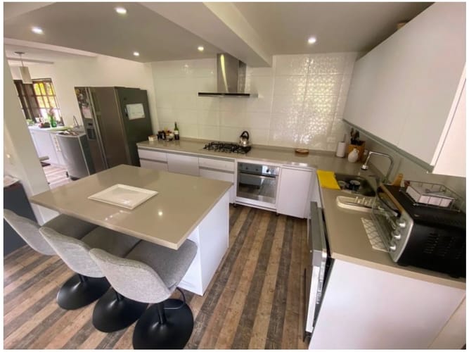 Casa de 3 alcobas en venta en El Retiro, 305 m² · foto 13 de 24