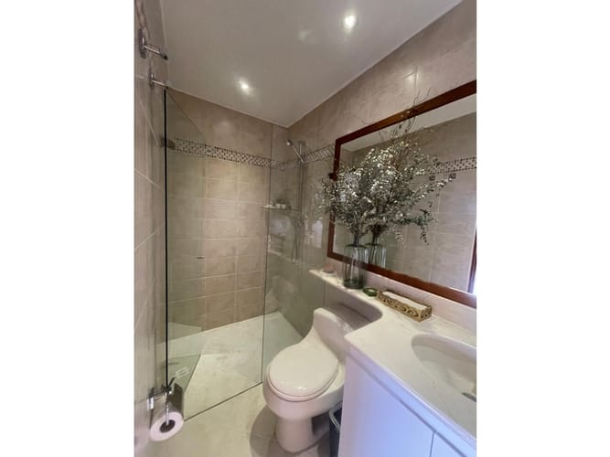 Apartamento de 3 alcobas en venta en El Poblado, Medellín, 110 m² · foto 6 de 24
