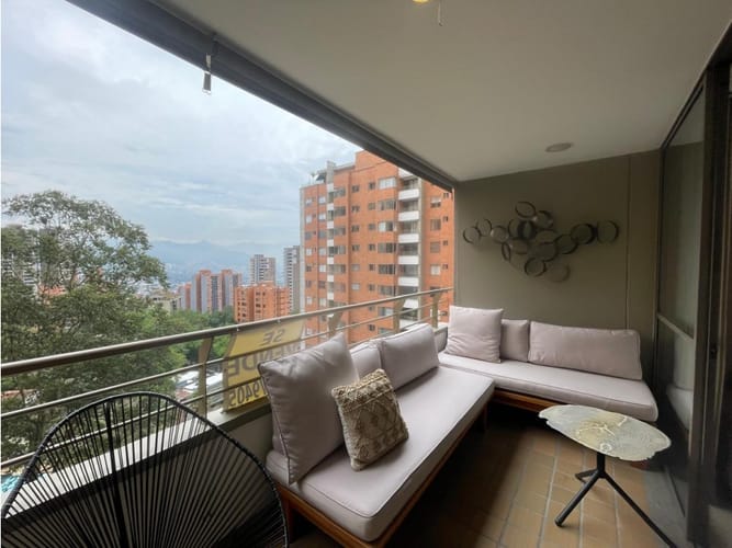 Apartamento de 3 alcobas en venta en El Poblado, Medellín, 110 m² · foto 9 de 24