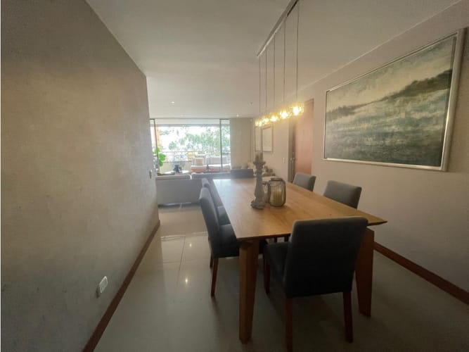 Apartamento de 3 alcobas en venta en El Poblado, Medellín, 110 m² · foto 11 de 24