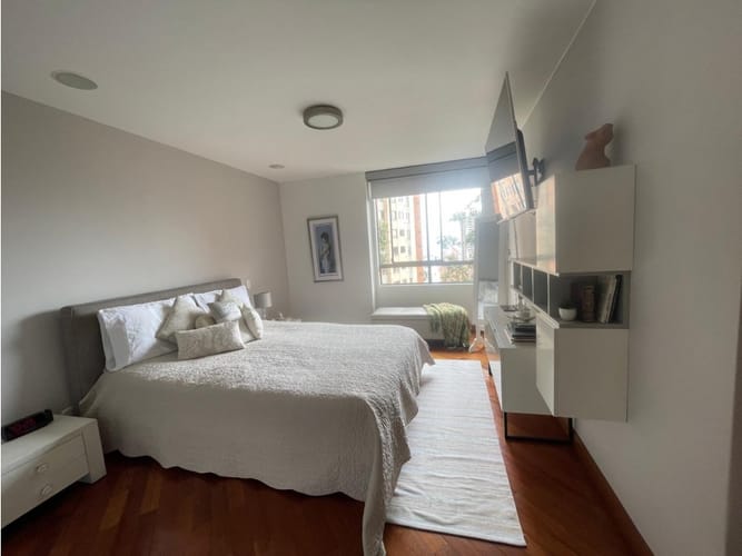Apartamento de 3 alcobas en venta en El Poblado, Medellín, 110 m² · foto 16 de 24
