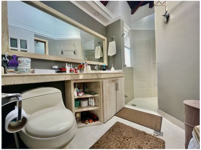 Casa de 4 alcobas en venta en Las Palmas, Medellín, 261 m² · foto 10 de 20