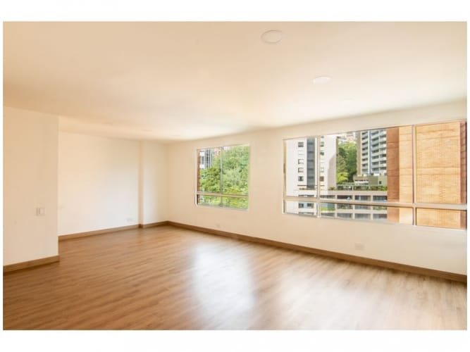 Apartamento de 3 alcobas en venta en Los Balsos, Medellín, 200 m² · foto 19 de 24