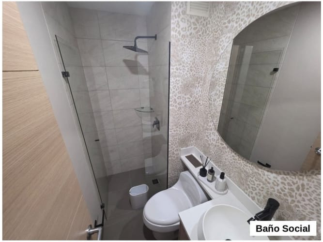 Apartaestudio en venta en Castropol, Medellín, 117 m² · foto 13 de 24