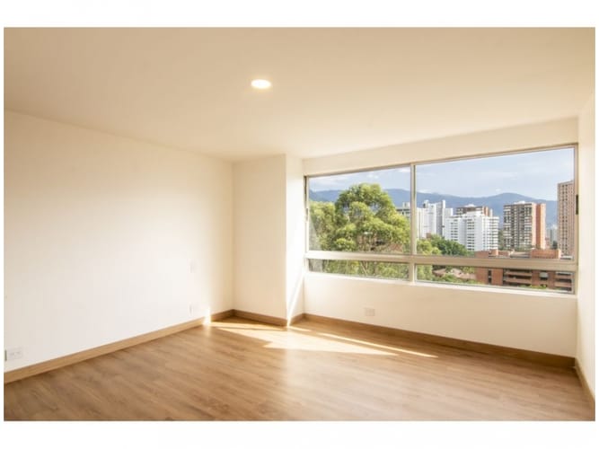 Apartamento de 3 alcobas en venta en Los Balsos, Medellín, 200 m² · foto 21 de 24