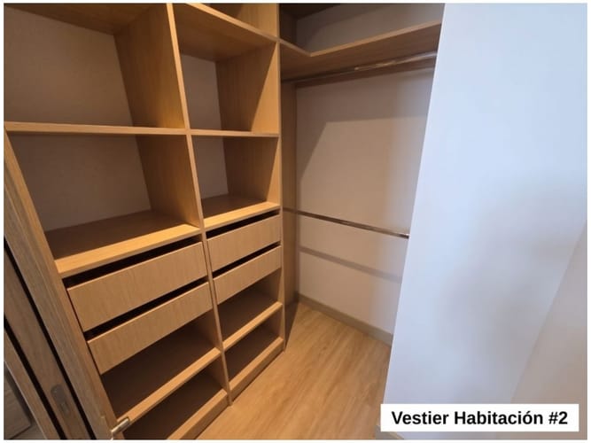 Apartaestudio en venta en Castropol, Medellín, 117 m² · foto 19 de 24