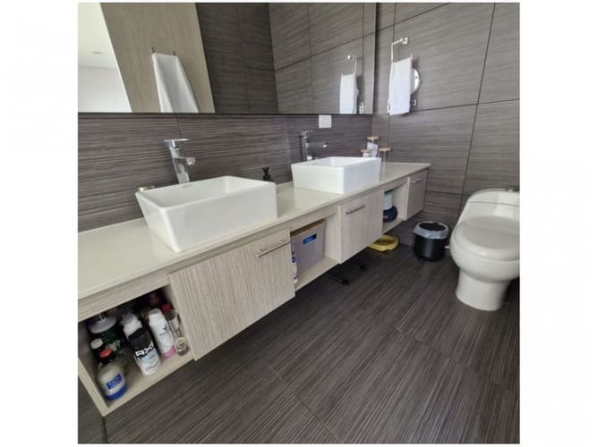 Apartamento de 3 alcobas en venta en Loma Del Chocho, El Retiro, 169 m² · foto 14 de 17