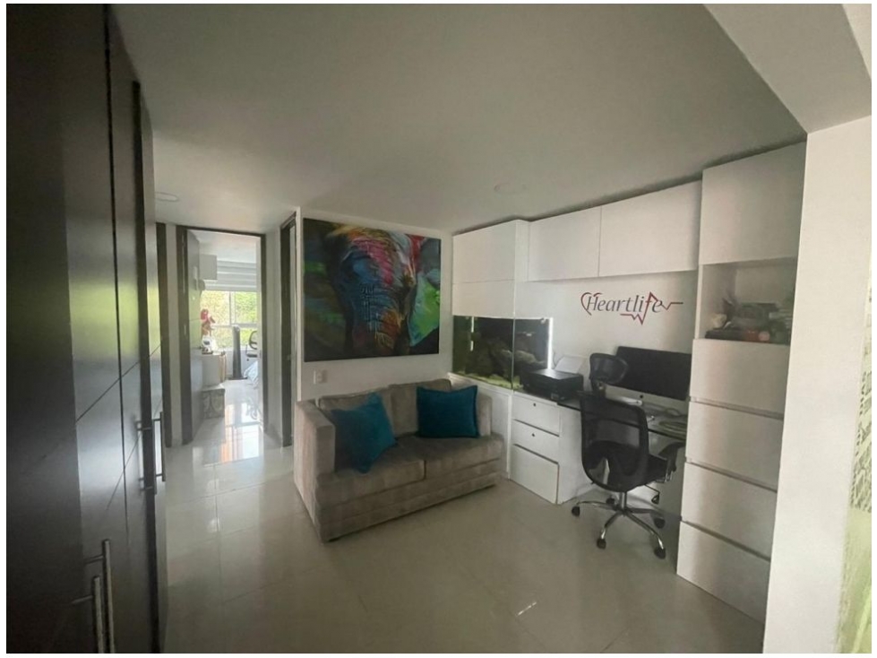 Apartamento en venta en Castropol, Medellín · foto 5 de 15