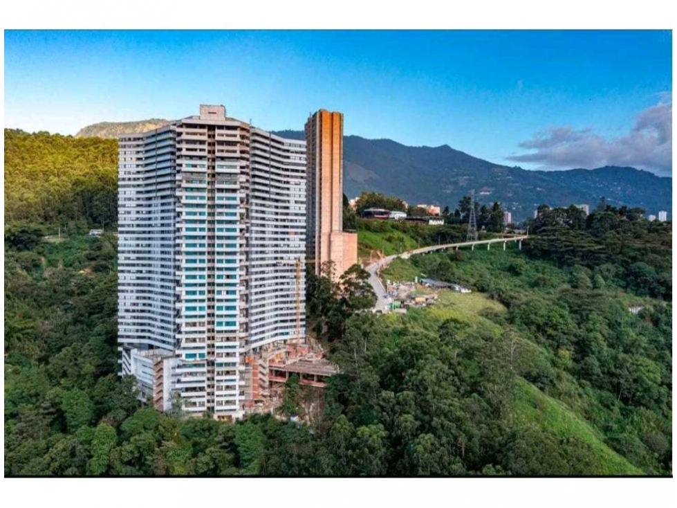 Apartamento en venta en El Poblado, Envigado · foto 3 de 17