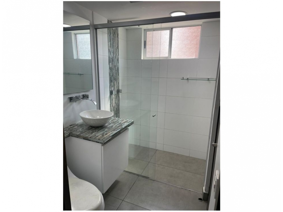 Apartamento en venta en Castropol, Medellín · foto 13 de 15