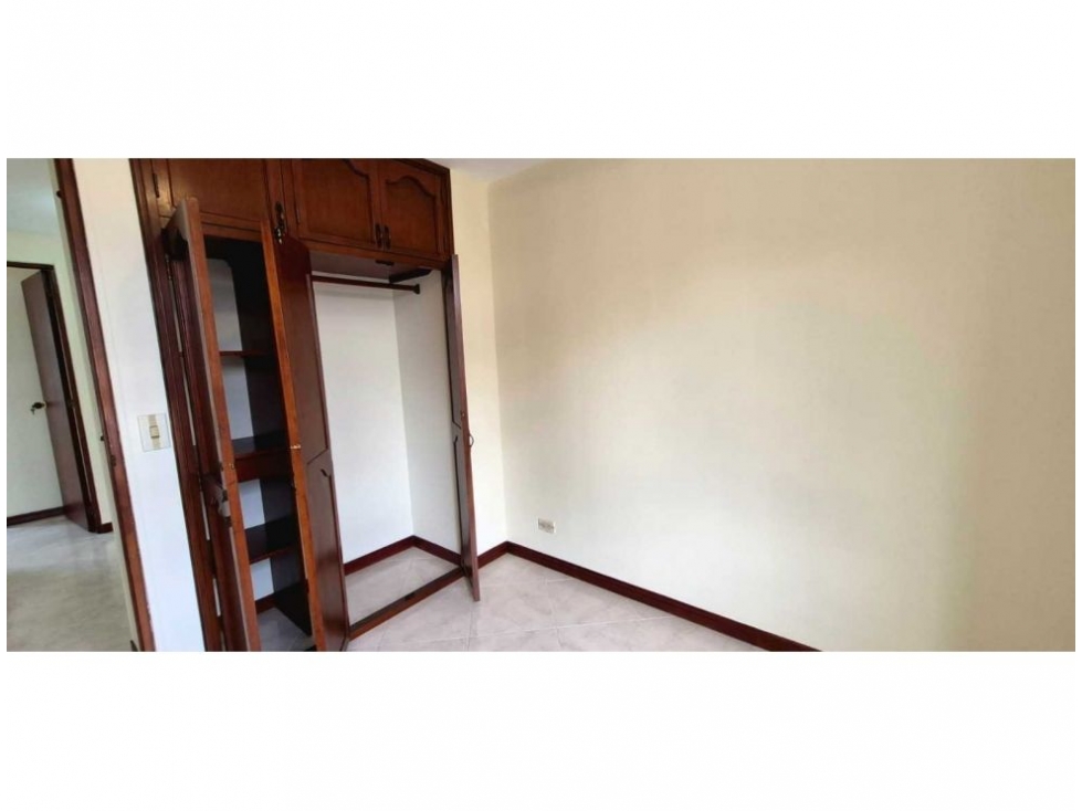 Apartamento en venta en Zuñiga, Envigado · foto 8 de 14