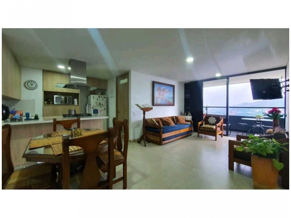 Apartamento en venta en El Poblado, Envigado · foto 15 de 17