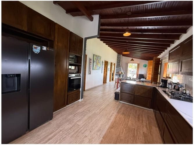 Finca en venta en Piedras Blancas, Guarne, 300 m² · foto 13 de 24