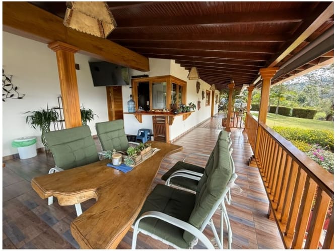 Finca en venta en Piedras Blancas, Guarne, 300 m² · foto 17 de 24