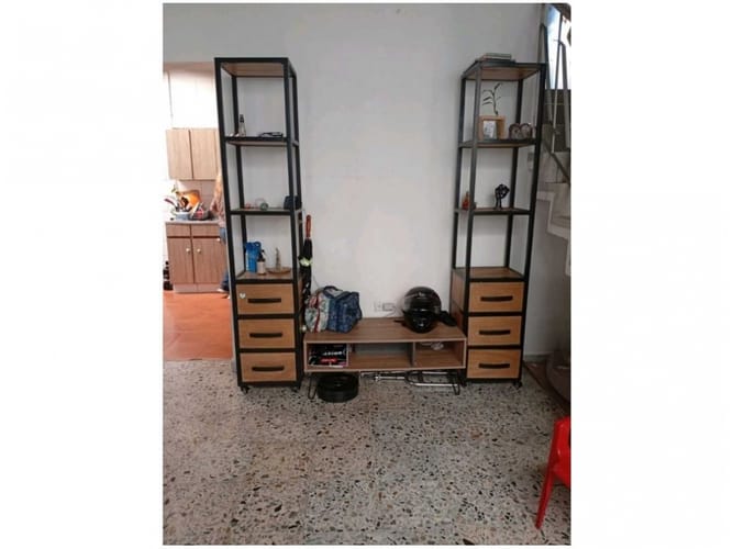 Casa de 6 alcobas en venta en Laureles, Medellín, 290 m² · foto 7 de 11