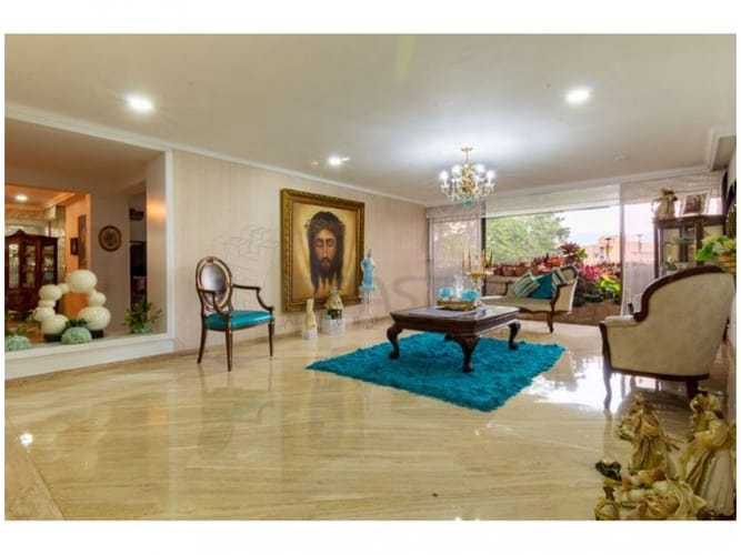 Apartamento de 6 alcobas en venta en Altos Del Poblado, Medellín, 450 m² · foto 5 de 23
