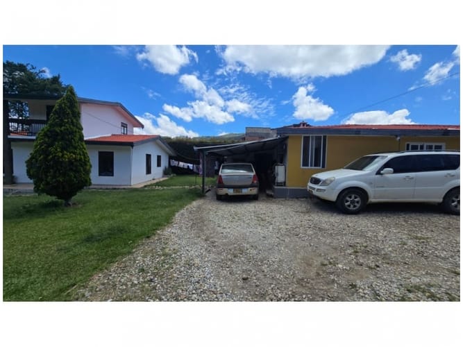Finca en venta en Guarne, 300 m² · foto 5 de 13