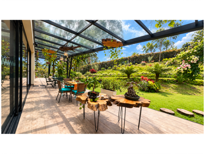 Casa de 3 alcobas en venta en Escobero, Envigado, 330 m² · foto 3 de 24