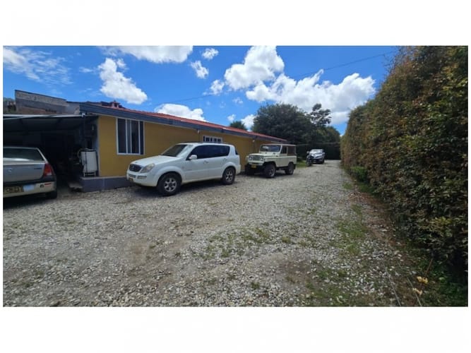 Finca en venta en Guarne, 300 m² · foto 8 de 13