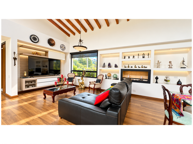 Casa de 3 alcobas en venta en Escobero, Envigado, 330 m² · foto 9 de 24