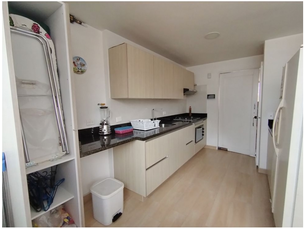 Apartamento en venta en La Candelaria, Medellín · foto 3 de 17