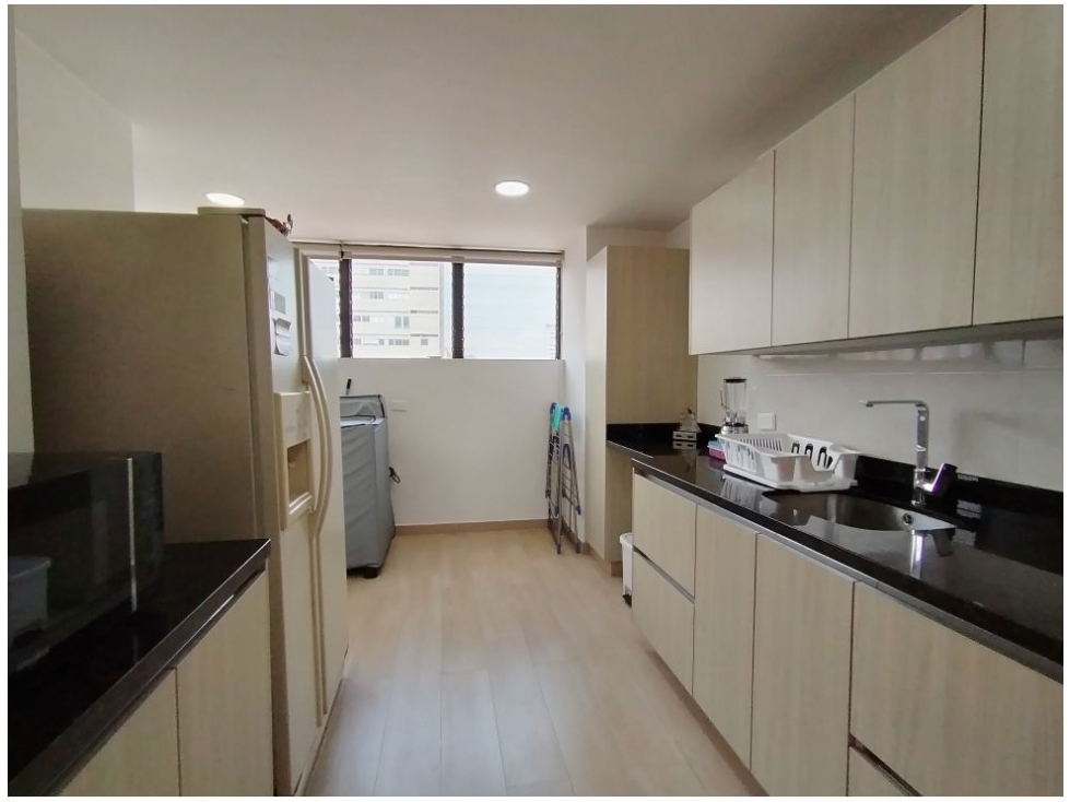 Apartamento en venta en La Candelaria, Medellín · foto 4 de 17