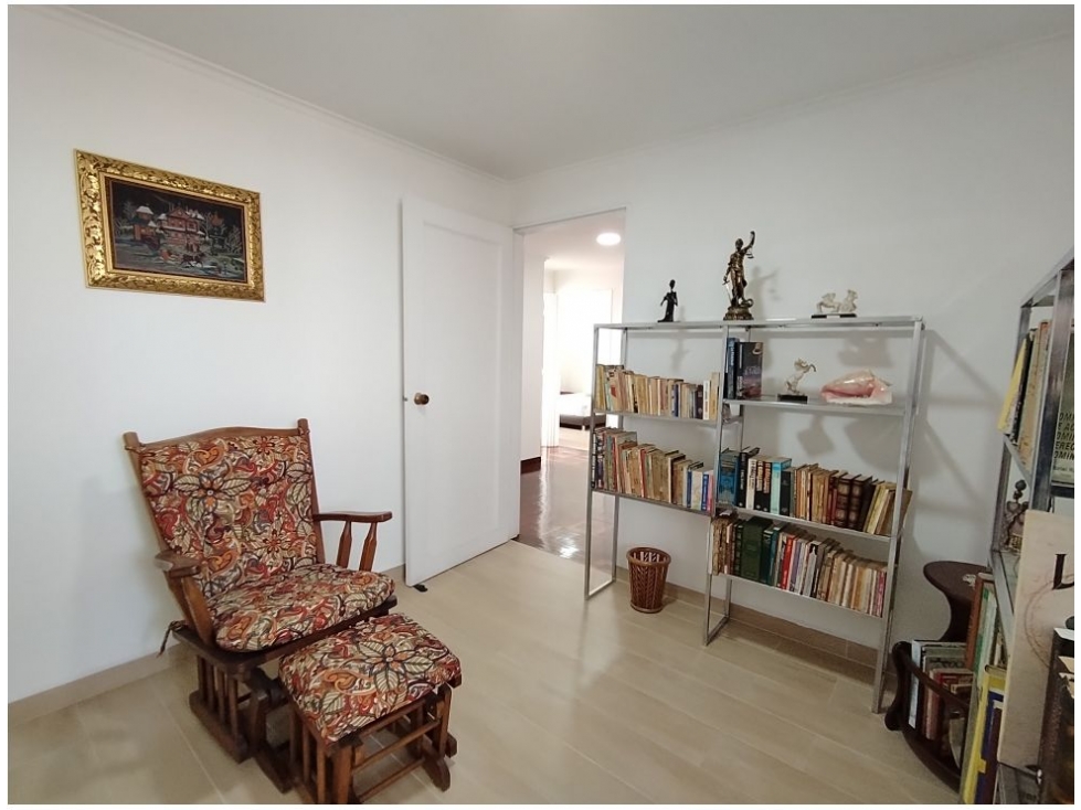 Apartamento en venta en La Candelaria, Medellín · foto 5 de 17