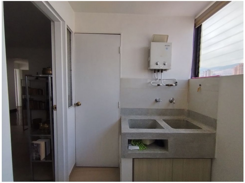 Apartamento en venta en La Candelaria, Medellín · foto 15 de 17