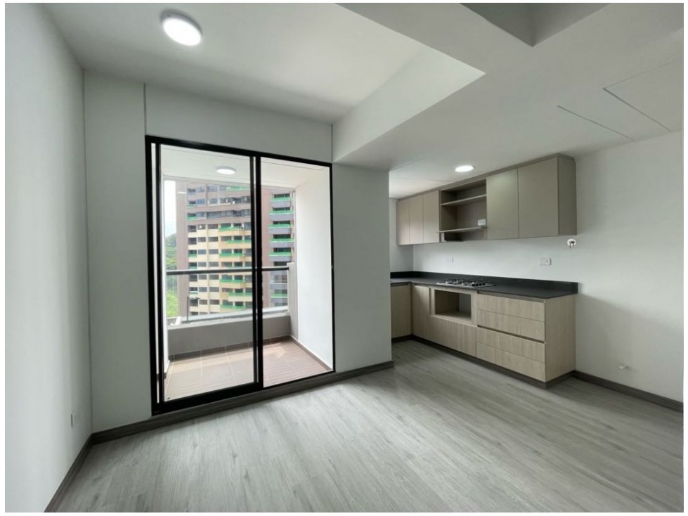 Apartamento en venta en Las Palmas, Medellín · foto 2 de 14