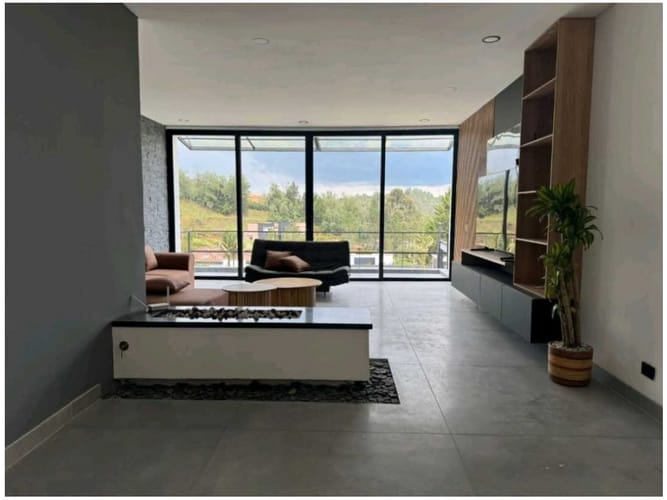 Casa de 3 alcobas en venta en Carrizales, Envigado, 248 m² · foto 4 de 24