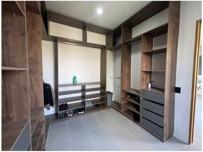Casa de 3 alcobas en venta en Carrizales, Envigado, 248 m² · foto 18 de 24