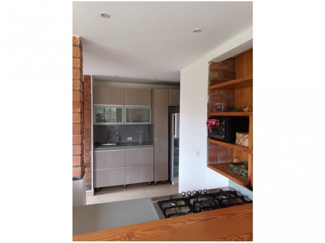 Casa de 3 alcobas en venta en La Clara, Guarne, 170 m² · foto 9 de 19