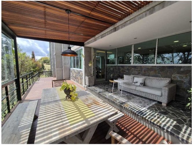 Casa de 5 alcobas en venta en Las Palmas, Envigado, 550 m² · foto 8 de 24