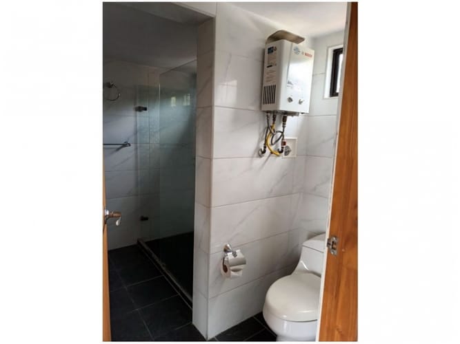 Casa de 3 alcobas en venta en La Clara, Guarne, 170 m² · foto 15 de 19